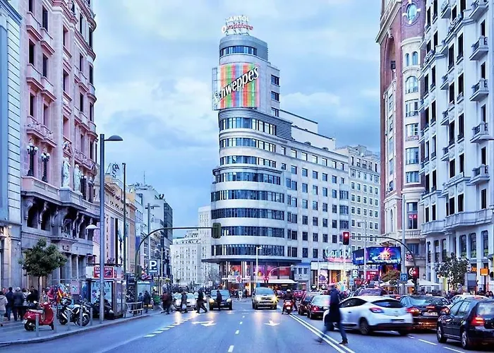 Punta Me Rooms In The Best Location Of Madrid Downtown